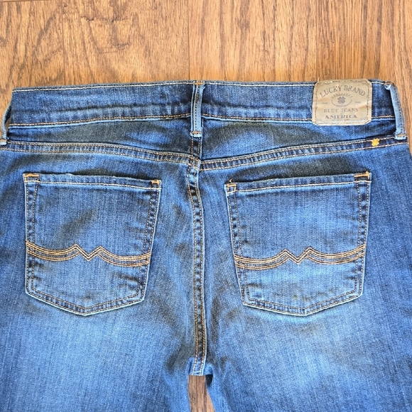 Lucky Brand Sweet N Low Jeans - Women's Size 6/28 - Picture 4 of 10